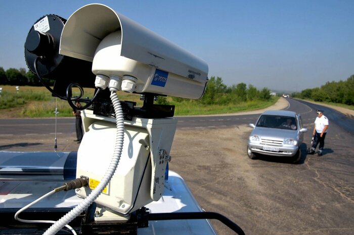 На каком расстоянии камеры видеофиксации начинают «видеть» автомобиль