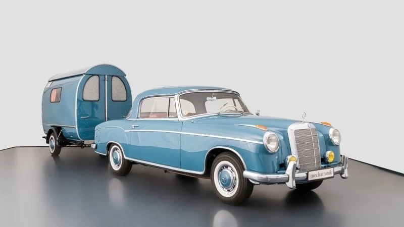 Редкое купе Mercedes-Benz 1960 года выпуска и соответствующий прицеп выставили на продажу (20 фото)