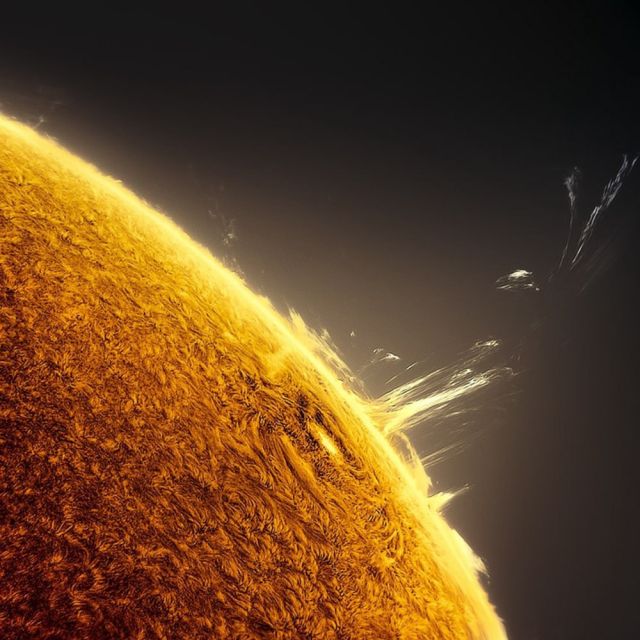 Солнечная вспышка класса X1 в кадре астрофотографа Мигеля Кларо (3 фото)