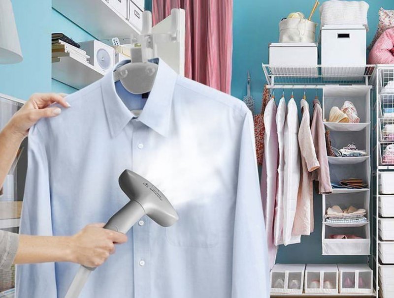 Сравнение домашних и профессиональных методов чистки платьев